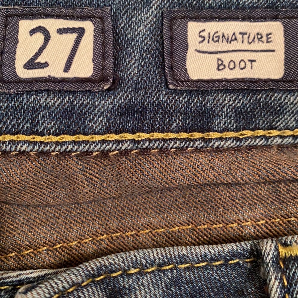 Women’s Miss Me Jeans - Picture 8 of 10